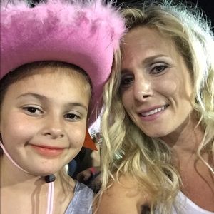 Meet your Posher, Kim